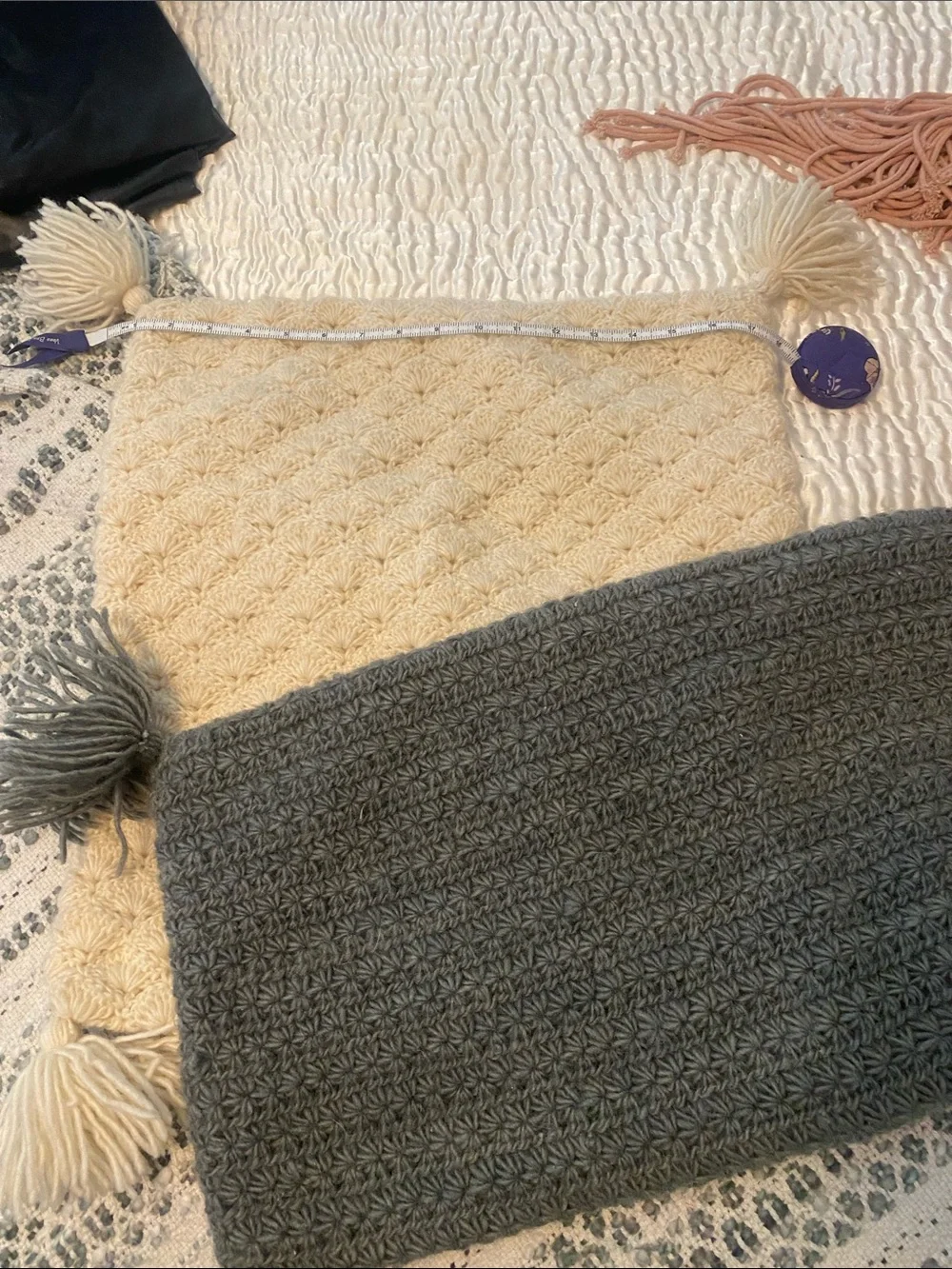 Set of 2 Chunky Knit Tassel Pillow Covers in Cream & deep green